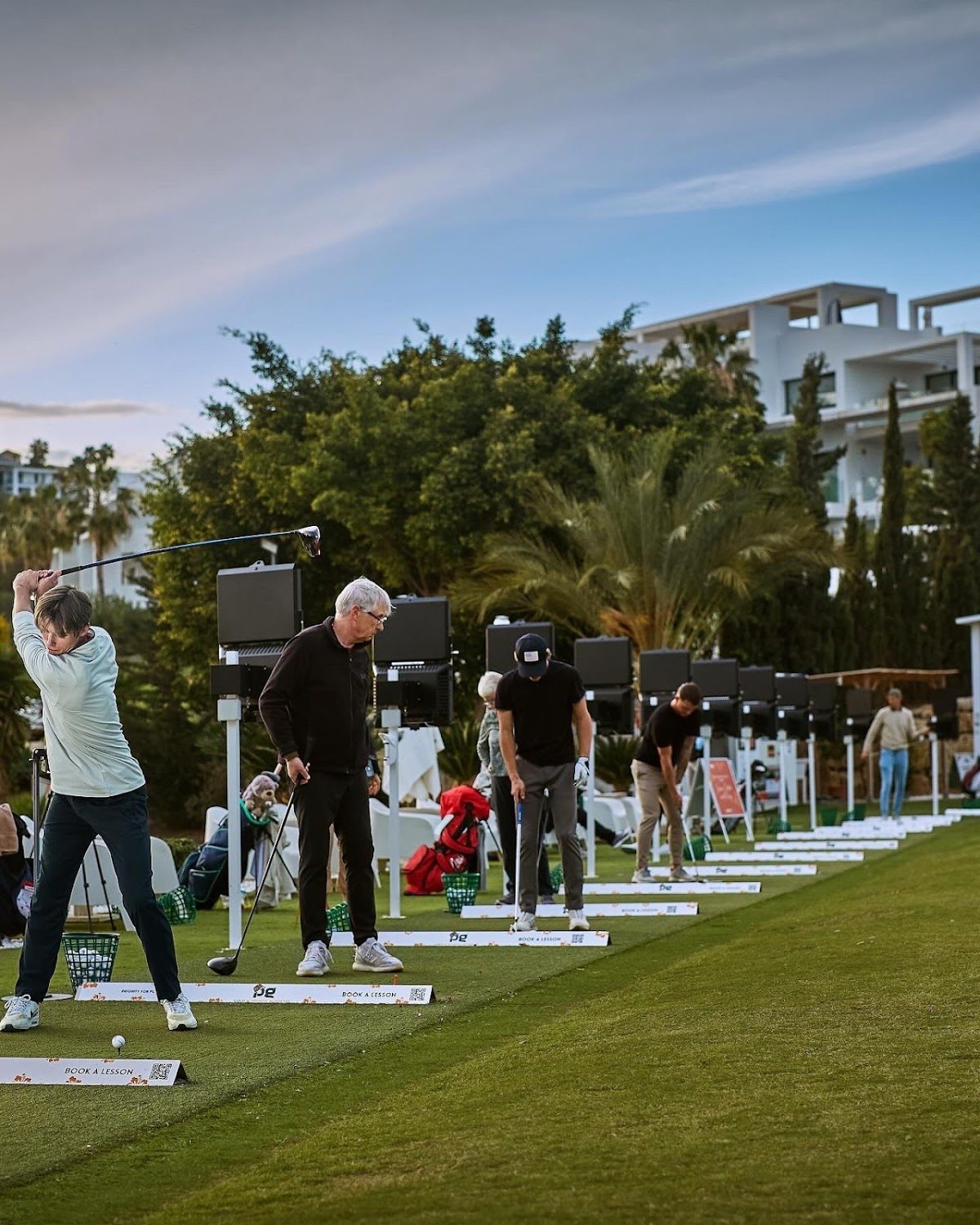 Peter Gustafsson driver i dag PG Golf & Sports Academy med fem anläggningar på Costa del Sol.